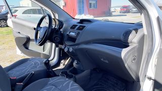 Chevrolet Spark 2013-thumb-8
