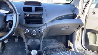 Chevrolet Spark 2013-thumb-10