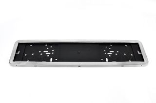 Amio - Πλαστικό Πλαίσιο Πινακίδας Κυκλοφορίας Inox Silver Εφέ Κουμπωτό με Τελάρο 53 x 12 cm για Εμπρός και Πίσω Πινακίδα Αυτοκινήτου - 1 τεμ. (01300/AM)