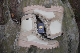 Αναβαθμισμένα με σόλα VIBRAM® άρβυλα ερήμου HAIX AIRPOWER P3 Desert