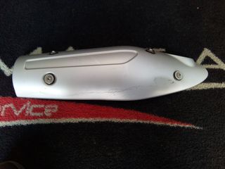 ΚΑΛΥΜΜΑ ΕΞΑΤΜΙΣΗΣ BMW C1 125/200 18117657463	
