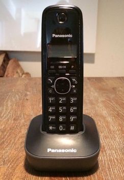 PANASONIC KX-TG1611 ΑΣΥΡΜΑΤΟ ΜΕ ΚΟΥΤΙ ΤΟΥ 