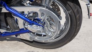 Harley Davidson 2004 CVO Softail Deuce προσφορά 14900 !!!-thumb-4