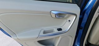 Volvo V60 2016 SUMMUM D4 AUTO-thumb-19