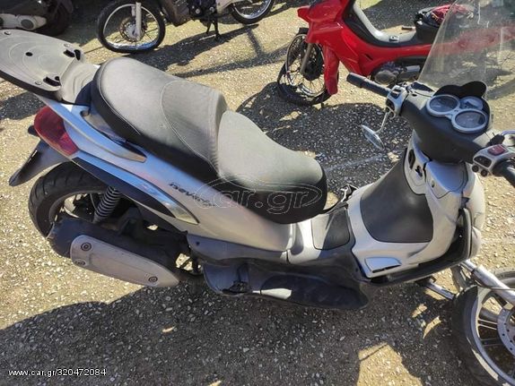 PIAGGIO BEVERLY 250cc ΓΙΑ ΑΝΤΑΛΛΑΚΤΙΚΑ!!