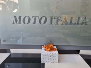 Φλας πισω Piaggio fly