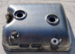 Καπάκι κεφαλής και τις βίδες του για HONDA SH 300i R ABS 2010 και μετέπειτα....