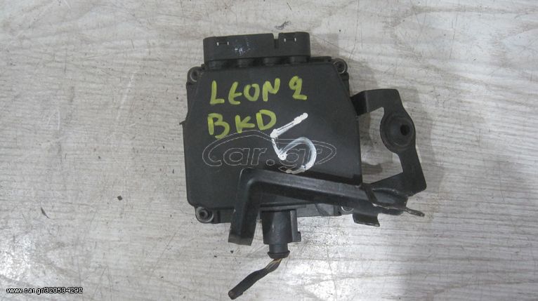 Μονάδα ελέγχου υποπίεσης (κενού) από Seat Leon II 2006-2010, Audi A3 '02-'07, VW Golf '04-'08, BKD 2.0lt
