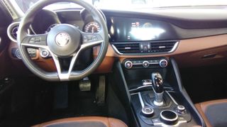 Alfa Romeo Giulia 2017 2.2 Diesel Super AT8-thumb-7