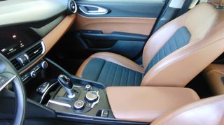 Alfa Romeo Giulia 2017 2.2 Diesel Super AT8-thumb-16