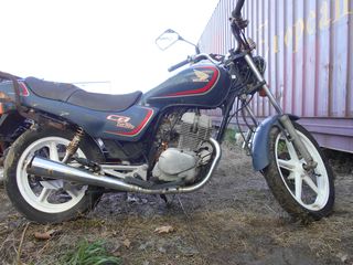 HONDA CB TWO FIFTY-thumb-6