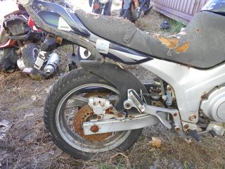 YAMAHA TDM 850-thumb-6