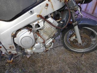 YAMAHA TDM 850-thumb-7