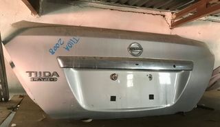 Nissan Tiida sedan πορτμπαγκάζ 