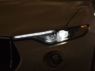 Maserati Levante 2017 --thumb-9