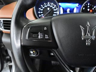 Maserati Levante 2017 --thumb-24
