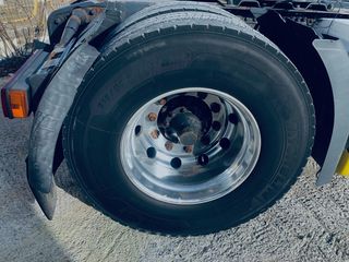 Scania 2004 164  580PHS-thumb-8