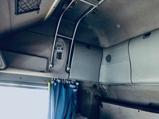 Scania 2004 164  580PHS-thumb-13