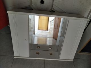 ΚΑΘΡΕΦΤΗΣ ΜΑΝΙΟΥ ΕΠΙΠΛΟ