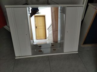 ΚΑΘΡΕΦΤΗΣ ΜΑΝΙΟΥ ΕΠΙΠΛΟ-thumb-2