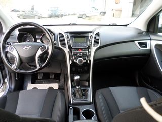 Hyundai i 30 2014-thumb-10