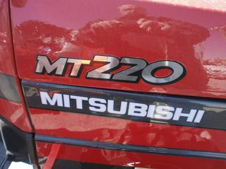 Mitsubishi '04 MT220