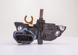 F00MA45253 BOSCH ΑΥΤΟΜΑΤΟΣ ΔΥΝΑΜΟ 24 Volt