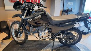 πωλουνται μερη απο κινητηρα XT600E 2002 αριστη κατασταση 