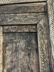 Παλιά ξύλινη πόρτα από την Καστοριά,  δίφυλλη, χειροποίητη, βαριά κατασκευή μασίφ, μοναδικό έργο του 1900, εξωτερικές διαστάσεις πόρτας 1,62εκ μήκος , 2,28εκ. ύψος , ενώ οι εσωτερικές διαστάσεις είναι-thumb-7