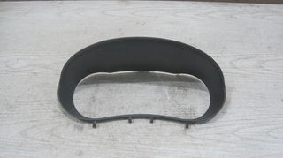 Πλαίσιο καντράν από Renault Clio III 2006-2012