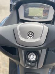 Yamaha NMAX 2025 ΕΤΟΙΜΟΠΑΡΑΔΟΤΑ ΓΚΡΙ ΚΑΙ ΛΕΥΚΟ 155CC-thumb-3