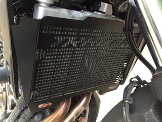 ΠΡΟΣΤΑΤΕΥΤΙΚΗ ΣΙΤΑ ΨΥΓΕΙΟΥ ΓΙΑ YAMAHA MT 07-thumb-2