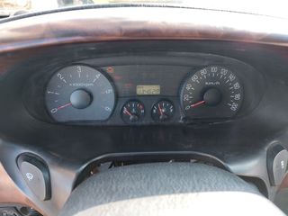 Hyundai H-1 Starex 2006 CRDI 4X4 STAREX Dinamic-thumb-37