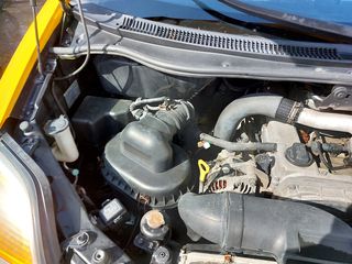 Hyundai H-1 Starex 2006 CRDI 4X4 STAREX Dinamic-thumb-48