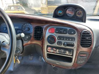 Hyundai H-1 Starex 2006 CRDI 4X4 STAREX Dinamic-thumb-35