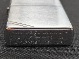ΑΝΑΠΤΗΡΑΣ ZIPPO 230-thumb-1