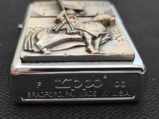 ZIPPO CRUSADER 1-thumb-1
