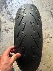 Ελαστικό πίσω Michelin