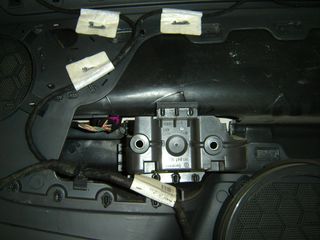 ΤΑΠΕΤΣΑΡΙΑ ΕΜΠΡΟΣ ΑΡΙΣΤΕΡΗΣ ΠΟΡΤΑΣ VW GOLF V '03-'10 4ΠΟΡΤΟ 1K4868063A - 1K4868079A-thumb-2