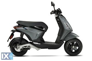 Piaggio 2026 PIAGGIO 1 E-SCOOTER NEW !!-thumb-6