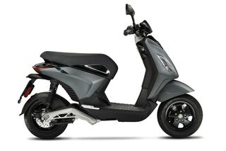 Piaggio 2026 PIAGGIO 1 E-SCOOTER NEW !!-thumb-2