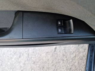 Seat Leon 2007-thumb-9