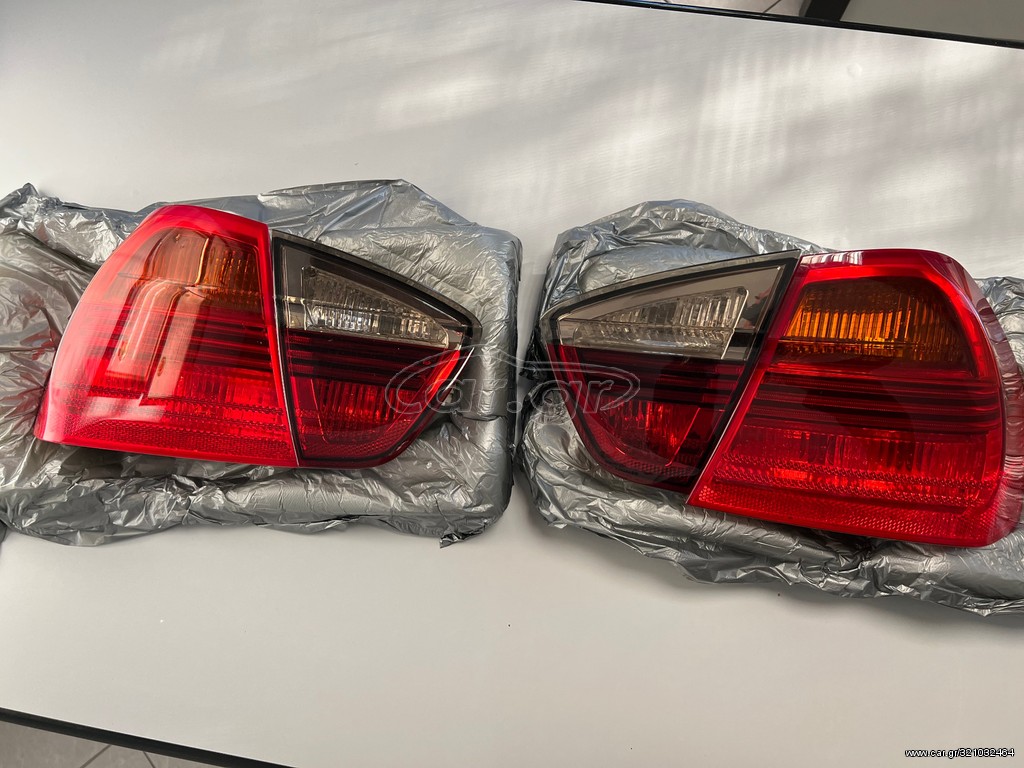 Σετ original πισω φαναρια BMW E90