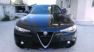 Alfa Romeo Giulia 2018 2.1 Diesel Super AT8-thumb-1