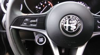 Alfa Romeo Giulia 2018 2.1 Diesel Super AT8-thumb-21