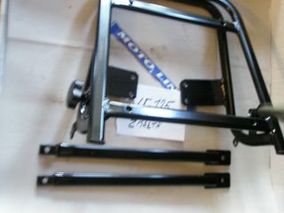 ΣΧΑΡΑ SYM VF 125CC .(ΑΝΟΙΓΟΜΕΝΗ)(ΣΠΑΣΤΗ) μαζί με ΑντιρίδεςΣΕΤ,COURIER ENΙΣΧΥΜΕΝΗ ΙΔΑΝΙΚΗ ΓΙΑ ΚΟΥΤΗ DELIVERY,,ΕΛΛΗΝΙΚΗ ,Εγγυημένη ποιότητα .ΠΡΟΣΦΟΡΑ. υπολειπο στοκ.