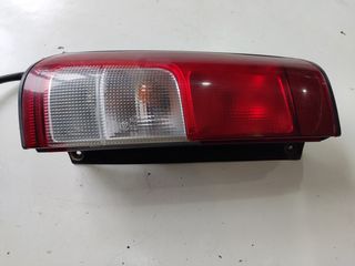 Φανάρι πίσω αριστερό SUZUKI IGNIS 00-05