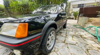 Peugeot 205 1986 GTI-thumb-2