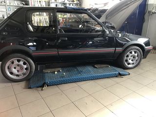 Peugeot 205 1986 GTI-thumb-25
