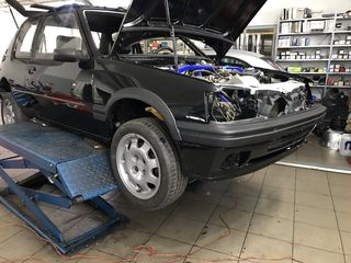Peugeot 205 1986 GTI-thumb-28